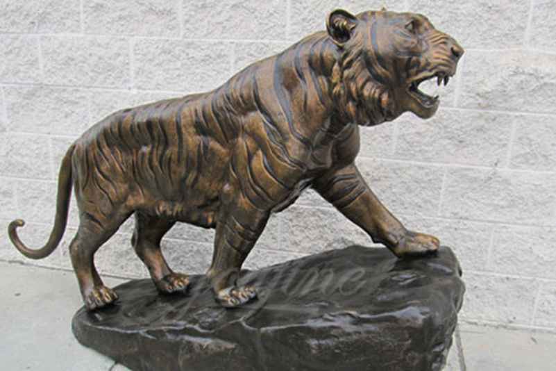 bronze tiger statue,