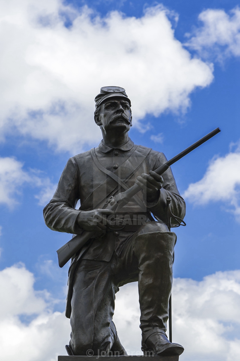 army soldier garden statue,