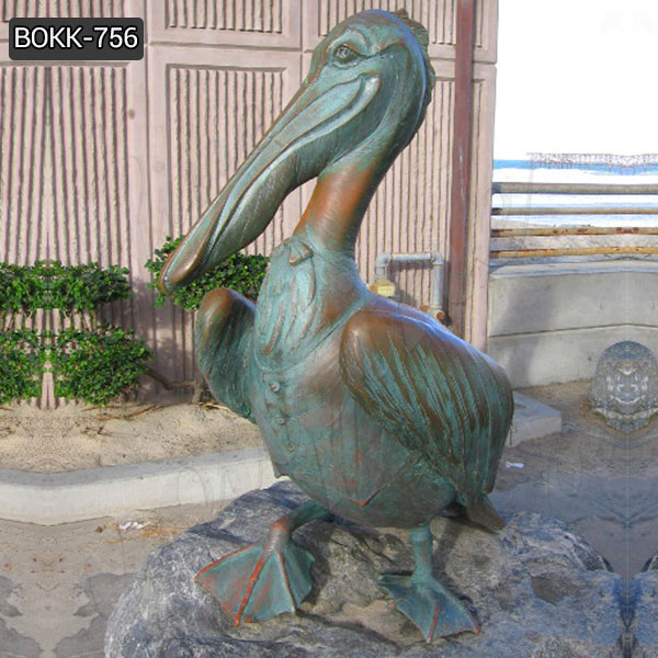 Design Wharf Seaside Standing Pelican Bronze Wildlife Statue for Garden BOKK-756