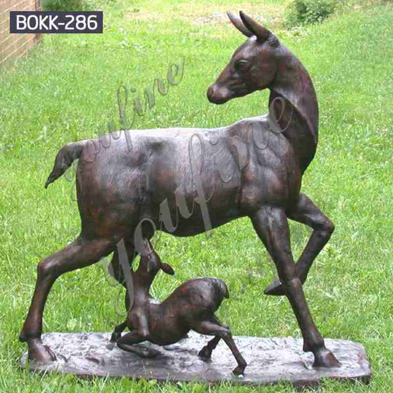 Casting Bronze Deer Sculpture