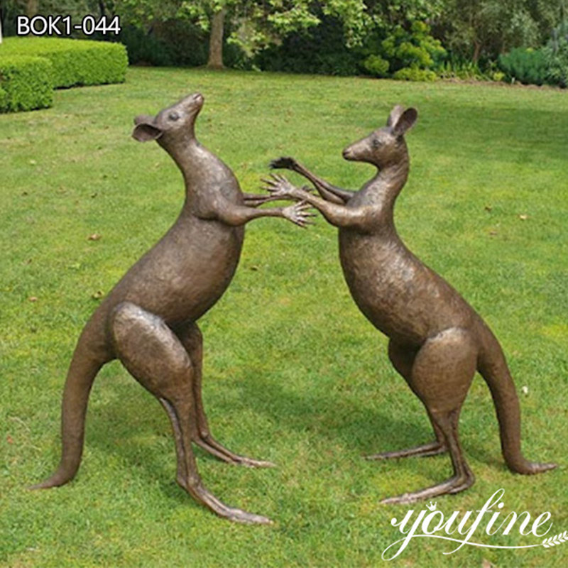 Life Size Bronze Kangaroo Sculpture Outdoor Lawn Decor for Sale BOK1-044
