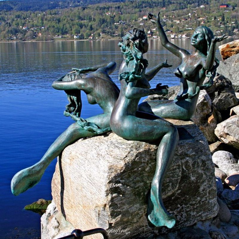 Bronze mermaid sculpture Bronze mermaid sculpture